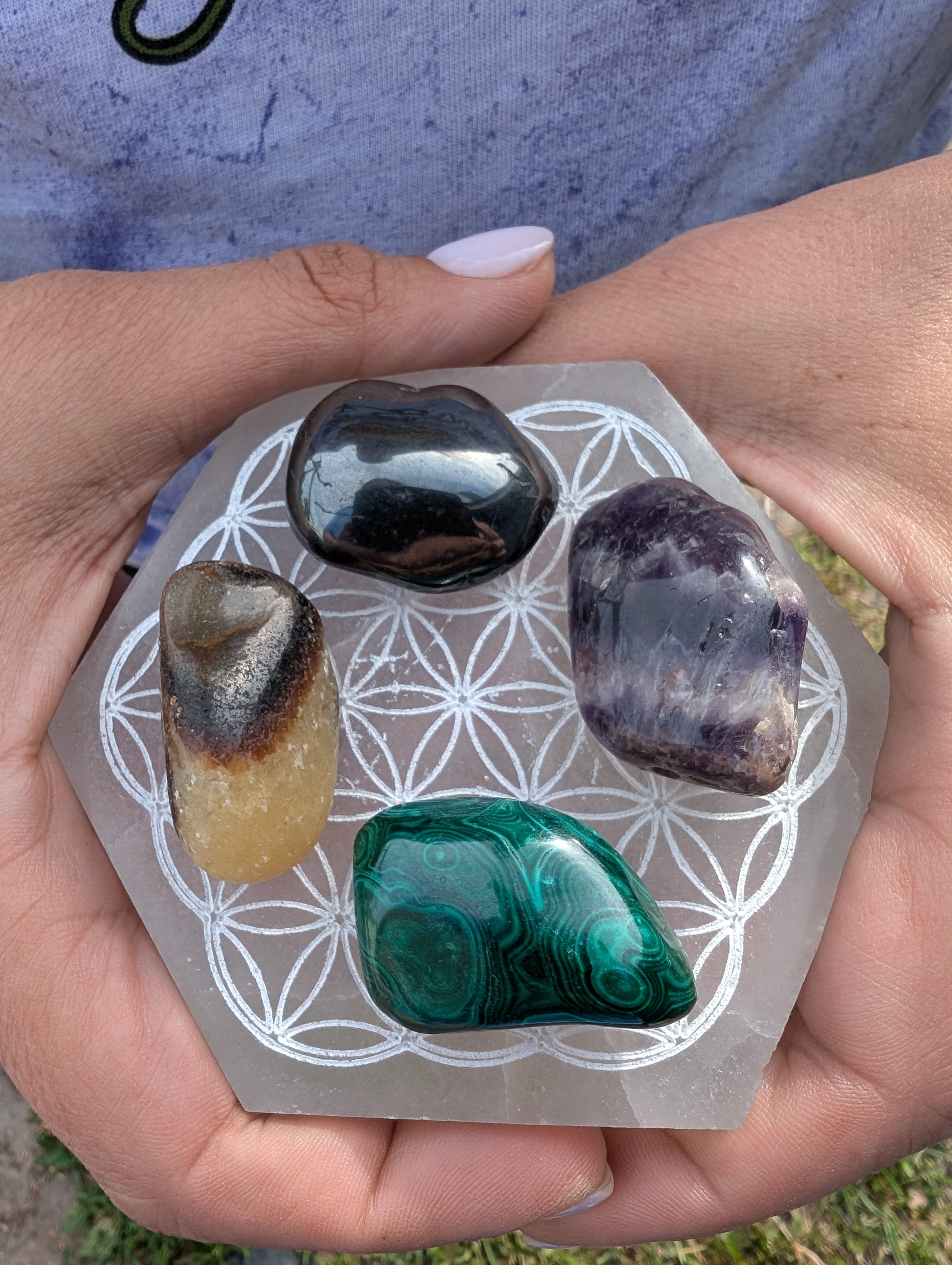 The Ugly Hooks Crystal Friends | Support to do the big purging work